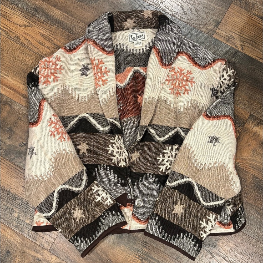 ❌SOLD DO NOT BUY❌ Western Snowflake Coat/Jacket